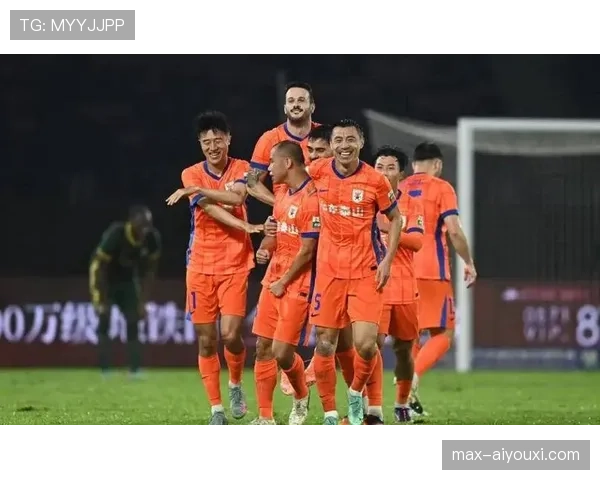 山东泰山重返巅峰之路：赛季中期表现波动，竞争格局逐步反映